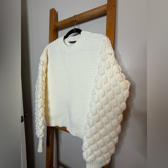 Vici Cream Sweater with Bubble Sleeves - Picture 2 of 6